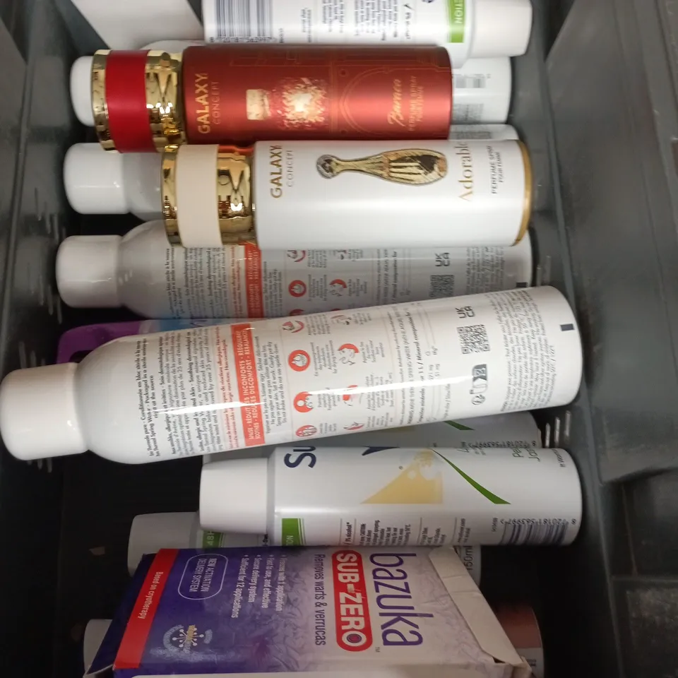 APPROXIMATELY 15 ASSORTED AEROSOLS TO INCLUDE AIR FRESHENER , THERMAL SPRING WATER AND SURE