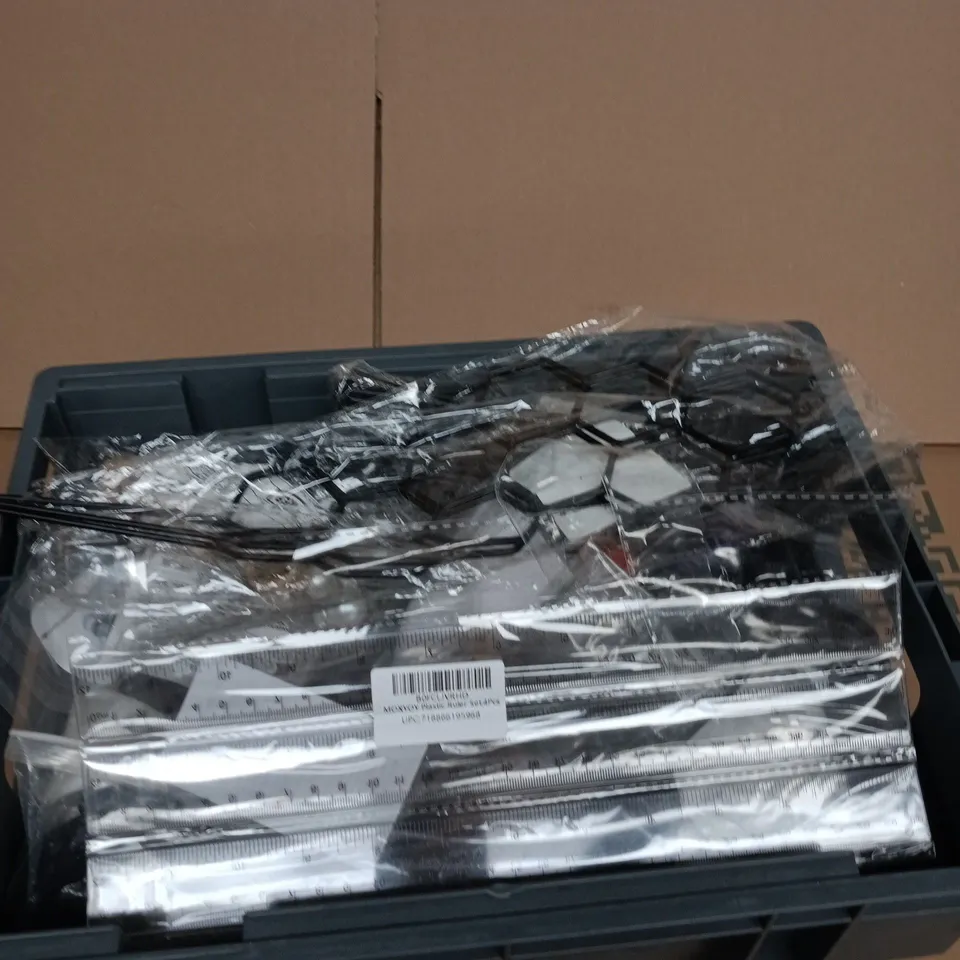 BOX OF APPROXIMATELY 10 ASSORTED GOODS INCLUDING PLASTIC RULERS, DRINKING STRAWS AND A DOOR HANDLE