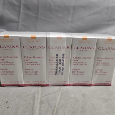LARGE QUANTITY OF CLARINS CRÈME DOUCEUR JOUR – GENTLE DAY CREAM FOR SENSITIVE SKIN, 5ML