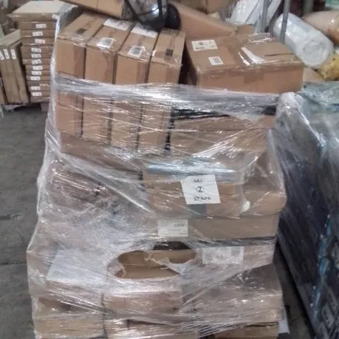 MIXED FURNITURE PALLET CONTAINING FLOATING SHELVES, CHILDREN'S WALL SHELVES, CUBE SHELVES ECT.