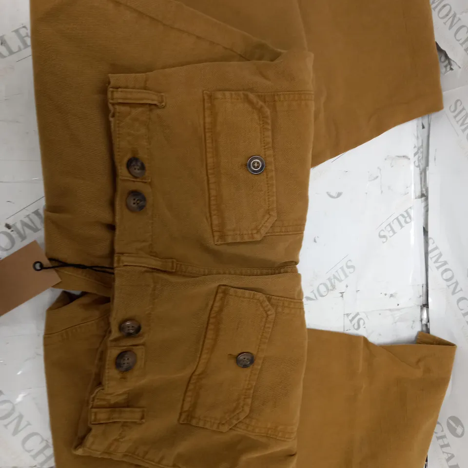 HUSH CYRUS STRAIGHT LEG CHINO JEANS