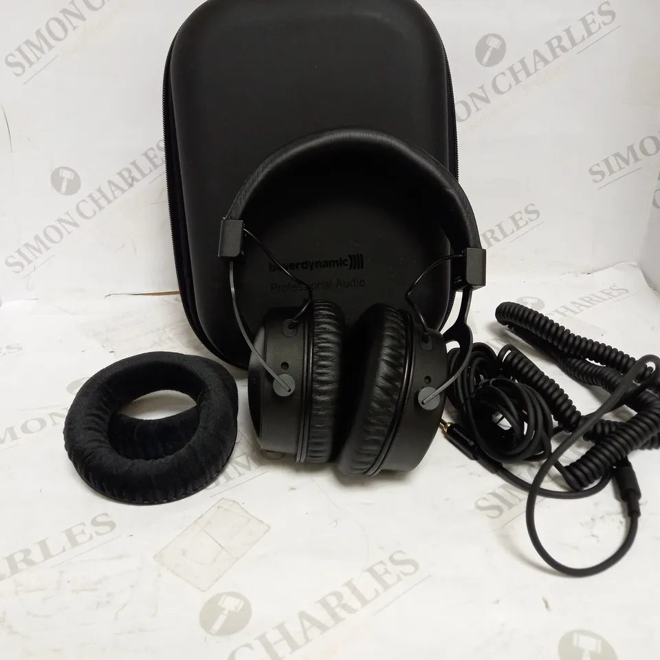 BEYER-DYNAMICS DR 1770 PRO HEADPHONES