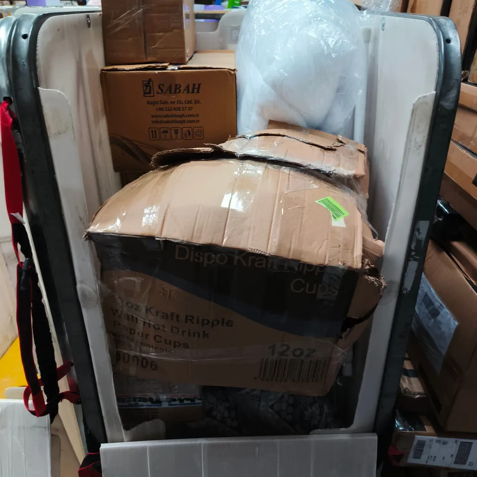 CAGE OF APPROXIMATELY 10 ASSORTED HOUSEHOLD ITEMS 