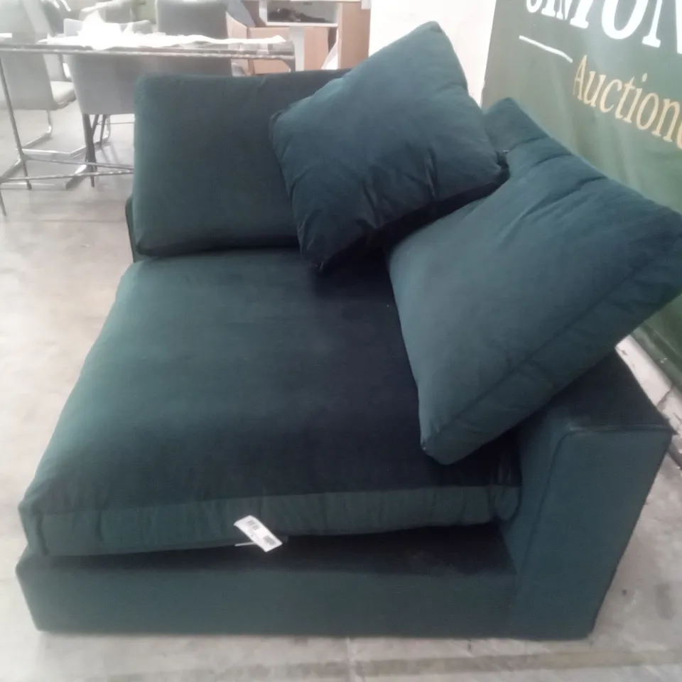 QUALITY DESIGNER EDEN CORNER UNIT - DARK GREEN VELVET FABRIC 