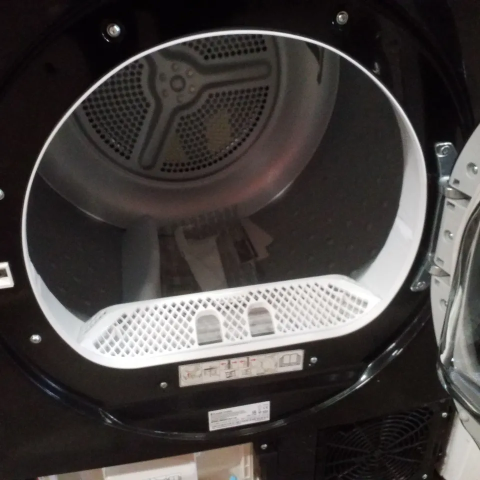 RUSSELL HOBBS RH9HPTD111B 11 SERIES 9KG HEAT PUMP TUMBLE DRYER - BLACK