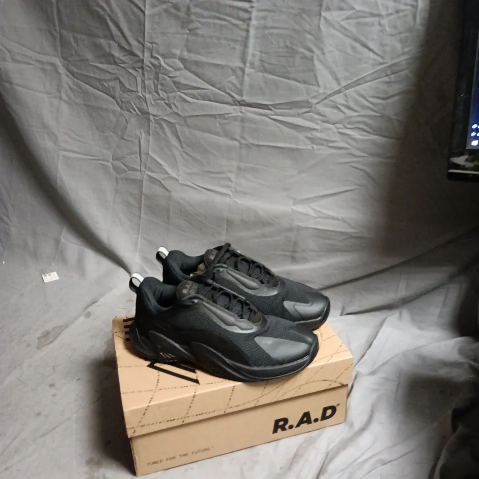 RAD ONE V2 OBSIDIAN SNEAKERS – UK 4.5 (US 5.5 / EUR 38) – BLACK