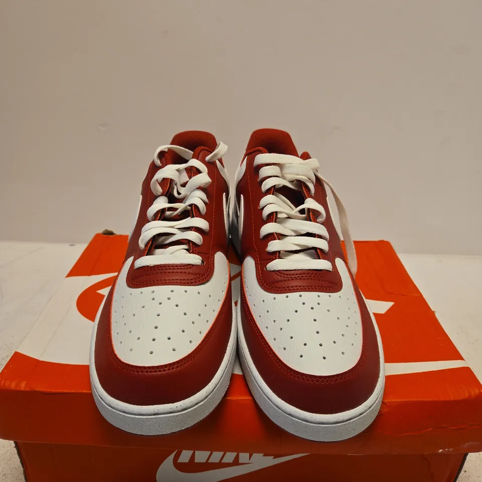 BOXED PAIR OF NIKE COURT VISION LO GYM RED/WHITE – UK SIZE 11
