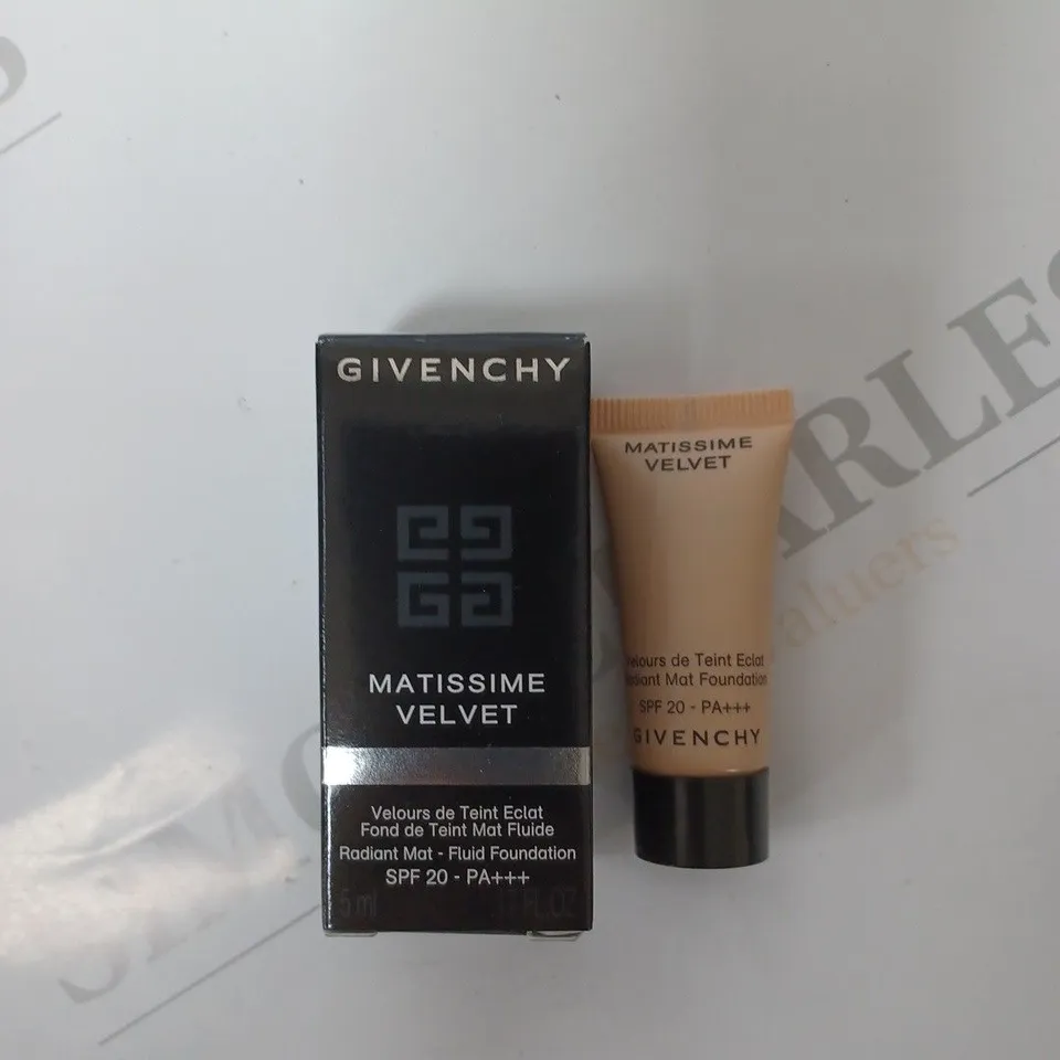 APPROXIMATELY 20 BOXED GIVENCHY 5ML MATISSIME VELVET RADIANT MAT FLUID FOUNDATION 04 MAT BEIGE 