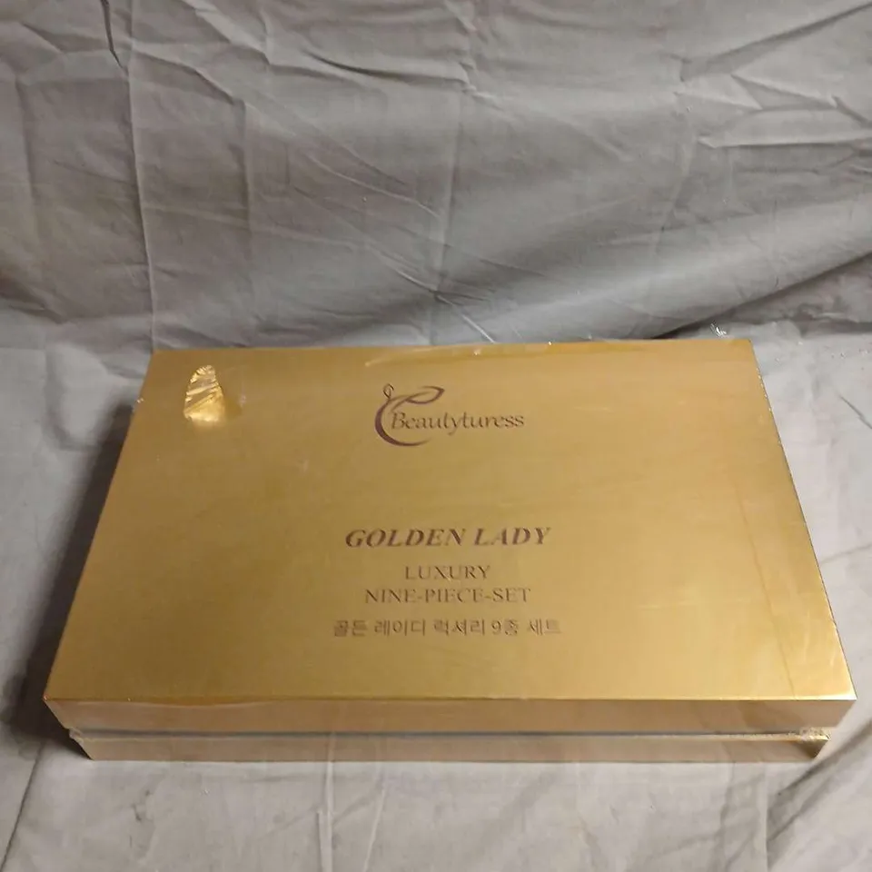 SEALED BEAUTYTURESS GOLDEN LADY LUXURY GIFT SET 