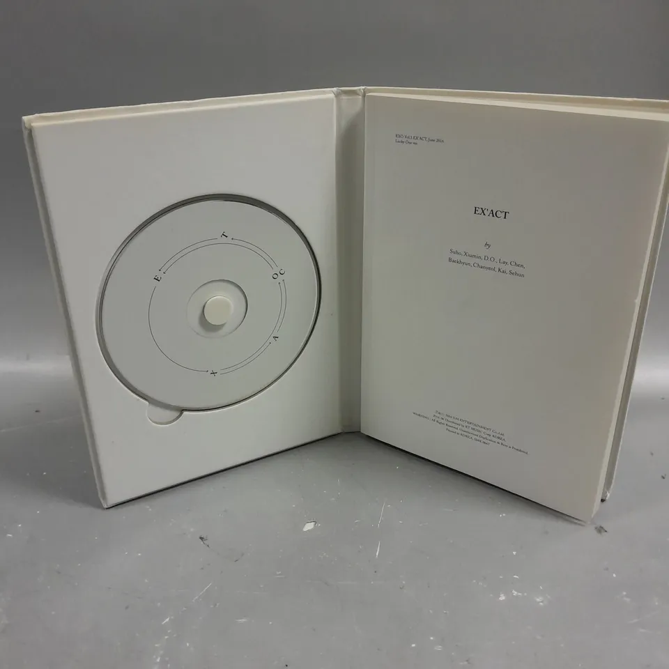 EXO EX'ACT CD ALBUM BOOKLET 