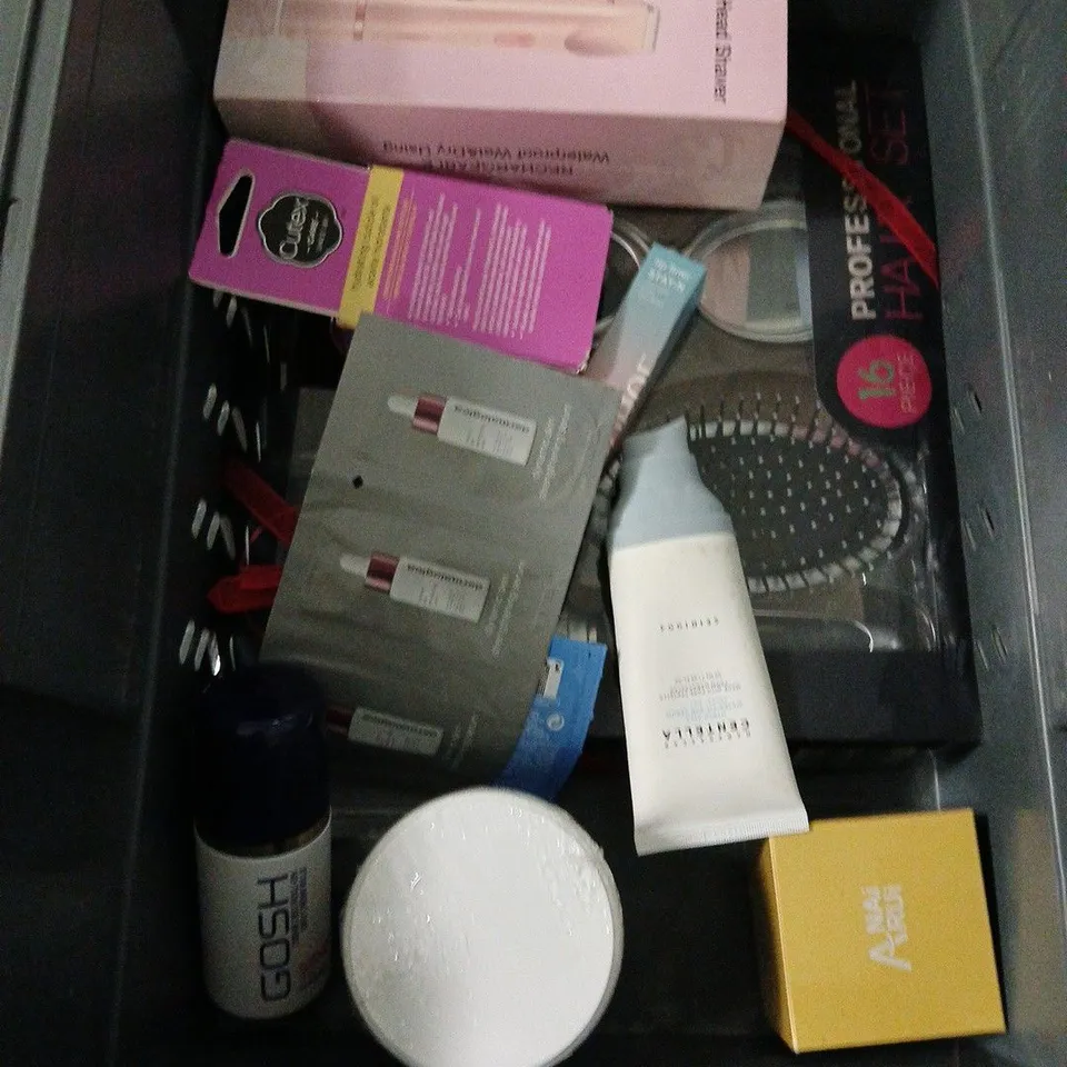 APPROXIMATELY 20 ASSORTED HEALTH & BEAUTY PRODUCTS TO INCLUDE ELF SOFT GLAM SATIN FOUNDATION, WONDERSKIN LIP STAIN, DR SQUATCH SOAP BAR, ETC