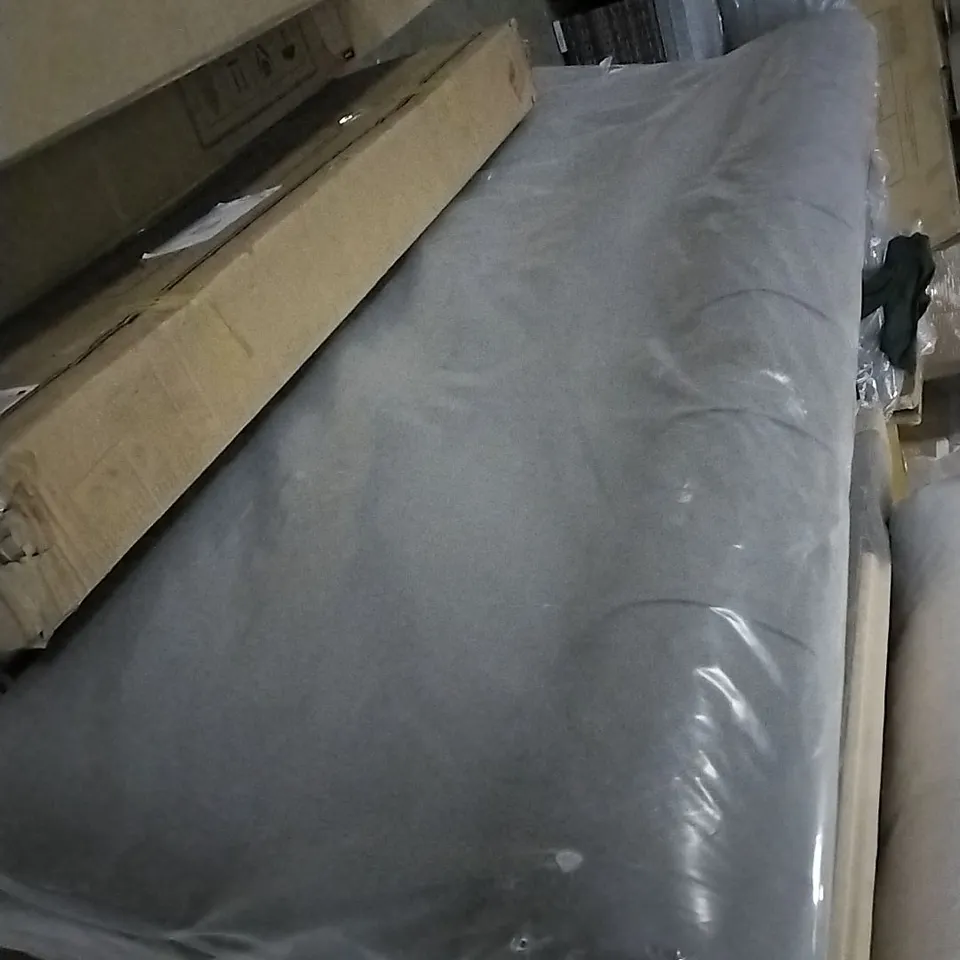 BAGGED GREY DOUBLE HEADBOARD 