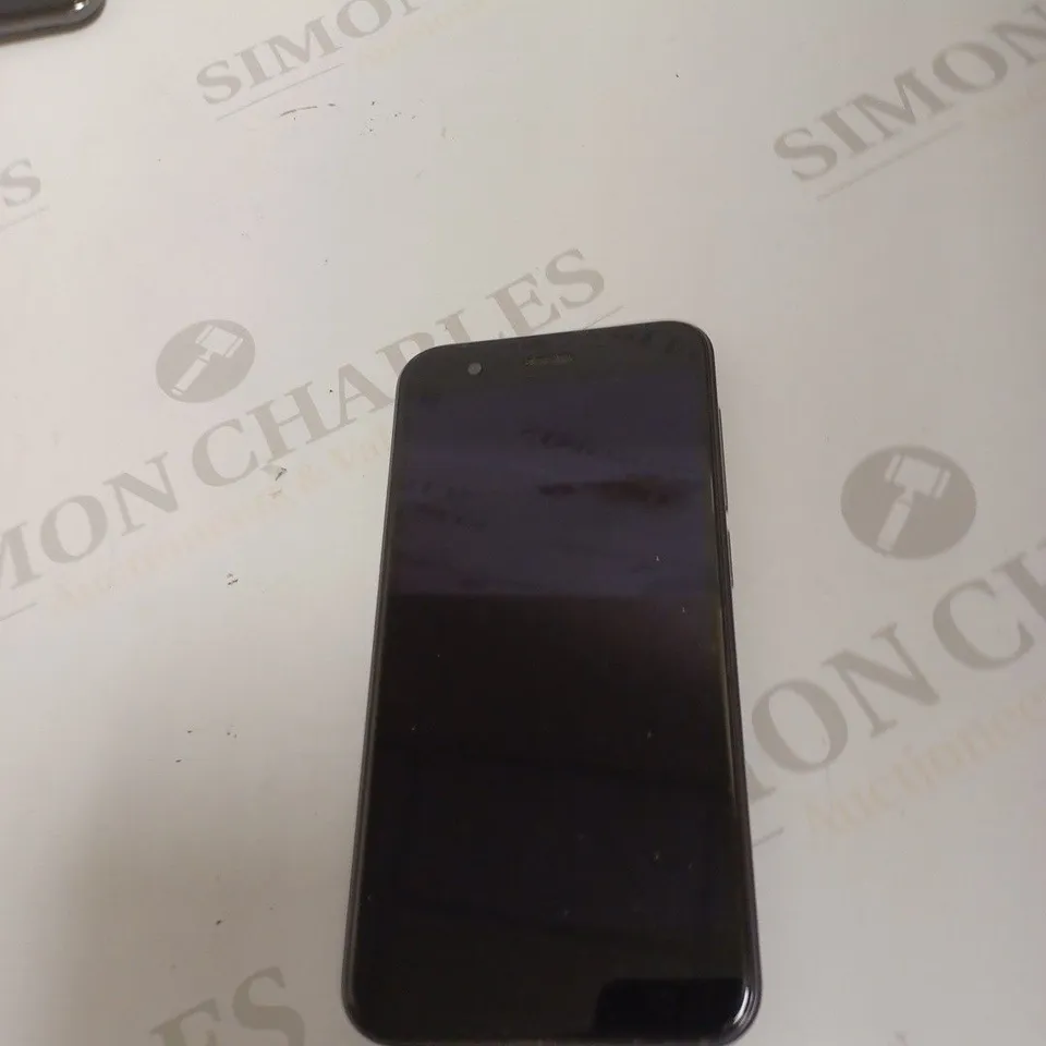 VODAFONE SMART PHONE VFD 600