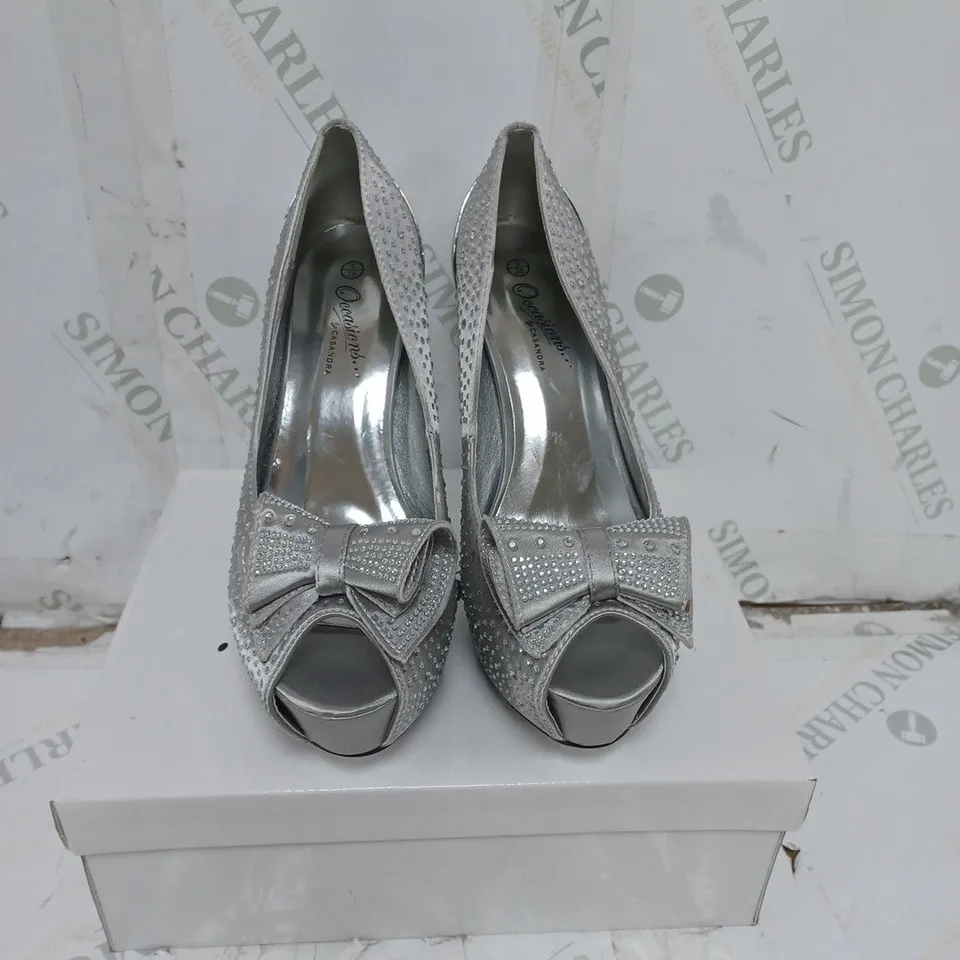 LOT OF 10 PAIRS OF OCCASIONS BY CASANDRA SHOES