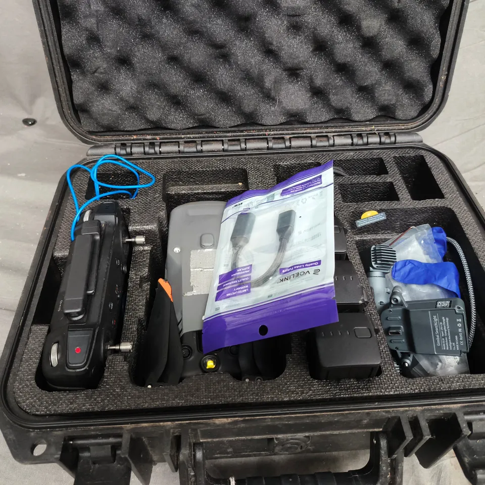 DJI MAVIC 3 SERIES DRONE WITH CASE AND ACCESSORIES 