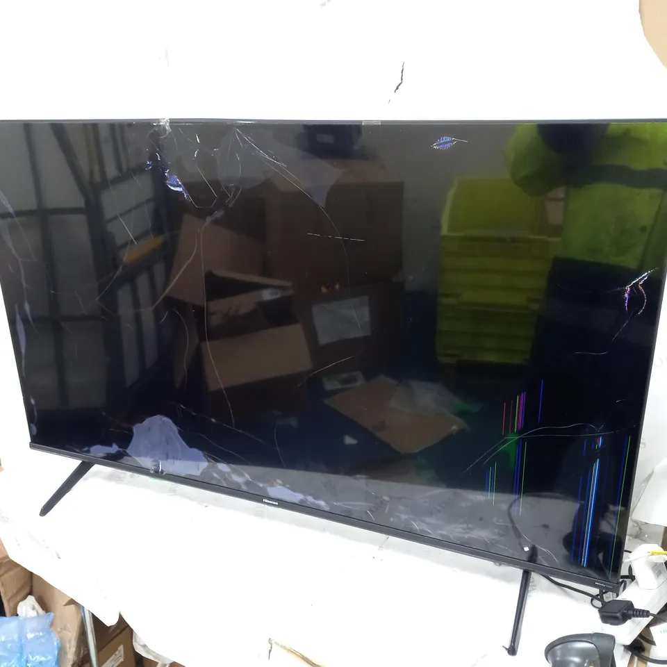 HISENSE E7HQTUK 50" SMART 4K ULTRA HD HDR QLED TV [COLLECTION ONLY]
