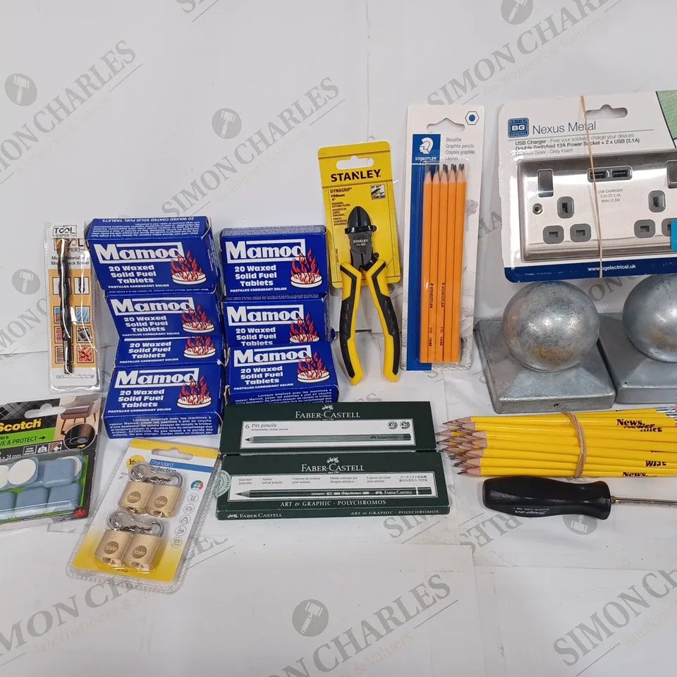 BOX TO CONTAIN APPROX. 30 X ASSORTED HOUSEHOLD PRODUCTS, INCLUDES PENCILS, DIY ITEMS, LOCKS ETC 