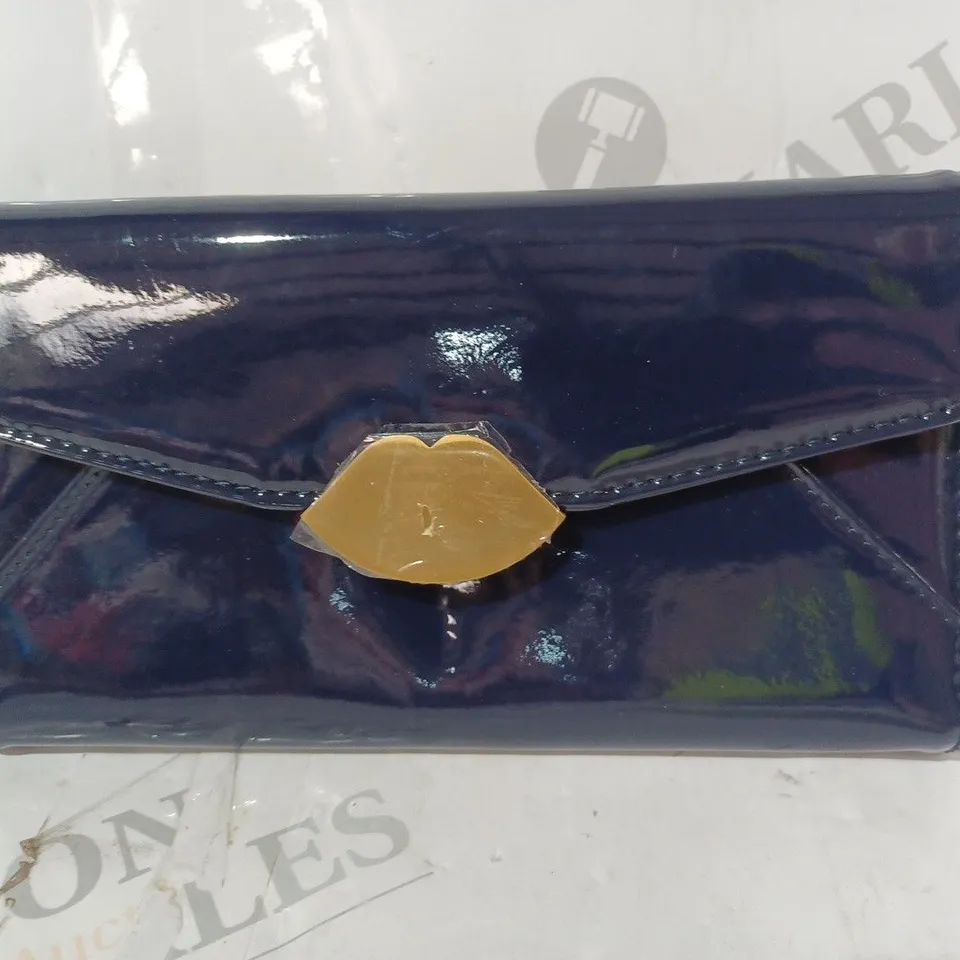 BOXED LULU GUINNESS LEATHER TRIFOLD WALLET IN MIDNIGHT BLUE