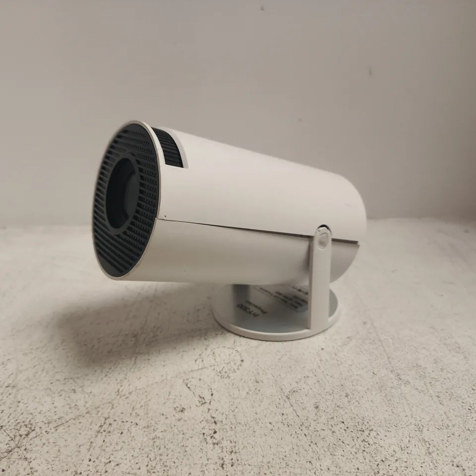 UNBRANDED HY300 LCD PROJECTOR