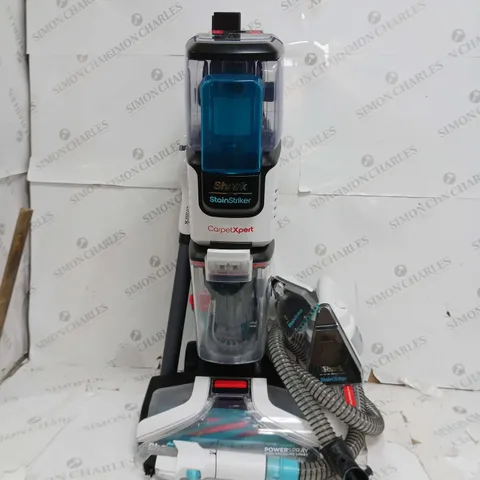 BOXED SHARK CARPET XPERT DEEP CARPET CLEANER & BUILT IN STAIN STRIKER EX200UK