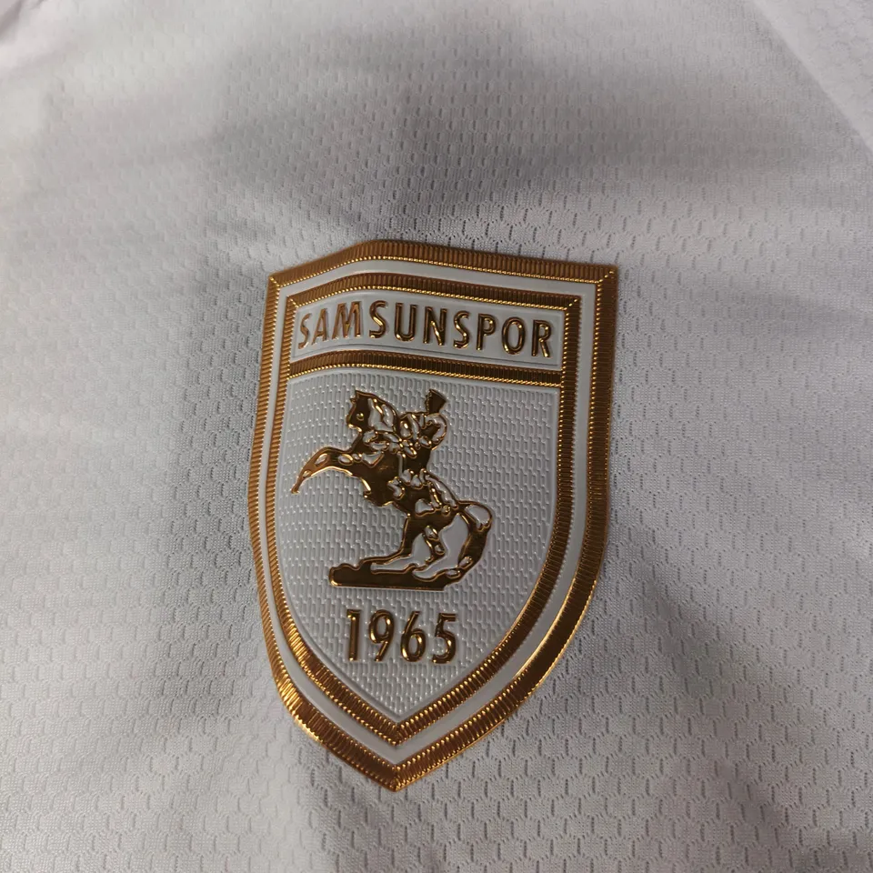 SAMSUNSPOR FOOTBALL SHIRT – SIZE M