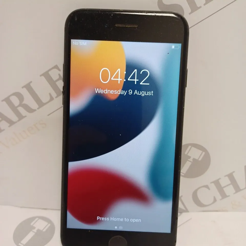 APPLE IPHONE 7 (A1778) SMARTPHONE