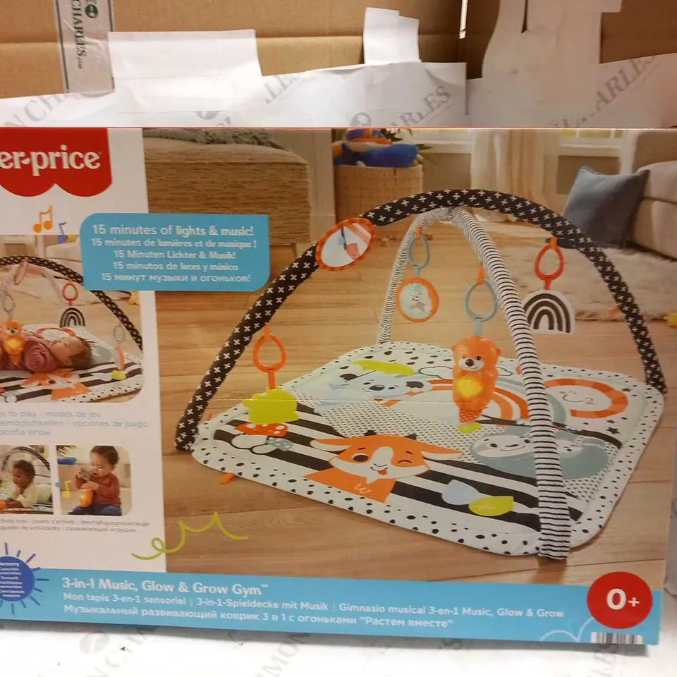 BOXED FISHER PRICE 0+ 3 IN 1 MUSIC, GLOW AND GROW GYM