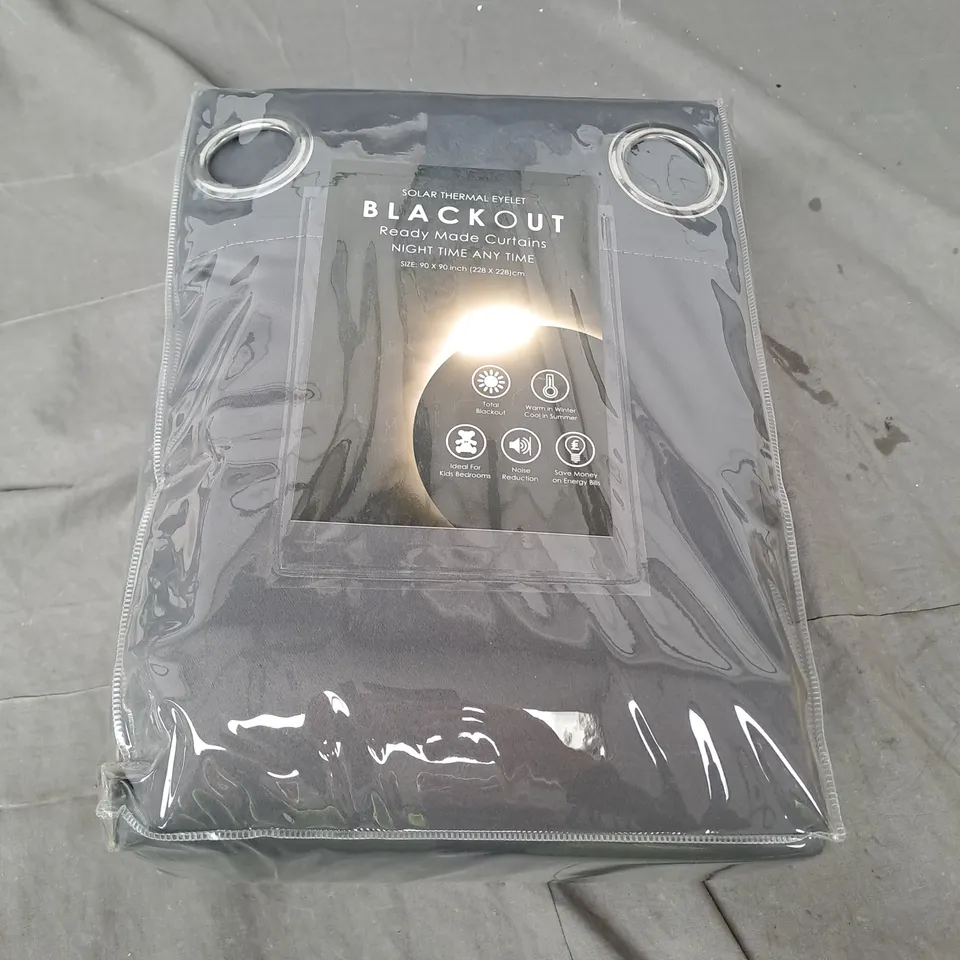 SEALED SOLAR THERMAL EYELET BLACKOUT CURTAINS 