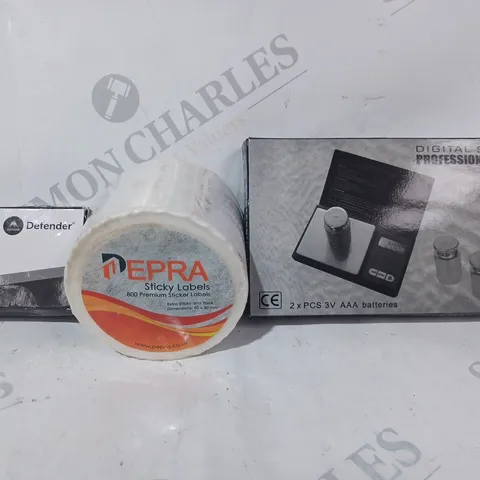APPROXIMATELY 15 ASSORTED HOUSEHOLD ITEMS TO INCLUDE PROFESSIONAL MINI DIGITAL SCALE, PEPRA STICKY LABELS, DEFENDER MKA TORCH, ETC