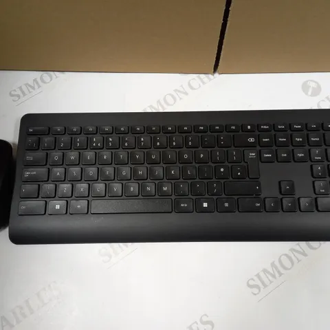 MICROSOFT WIRELESS 900 KEYBOARD