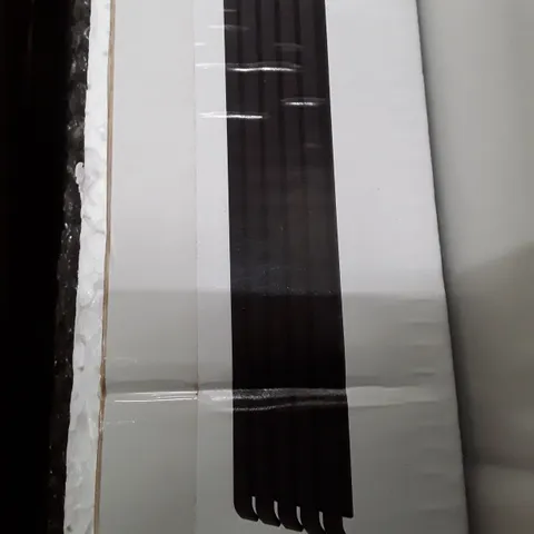 BOXED GOODHOME WILSONA VERTICAL WATER RADIATOR
