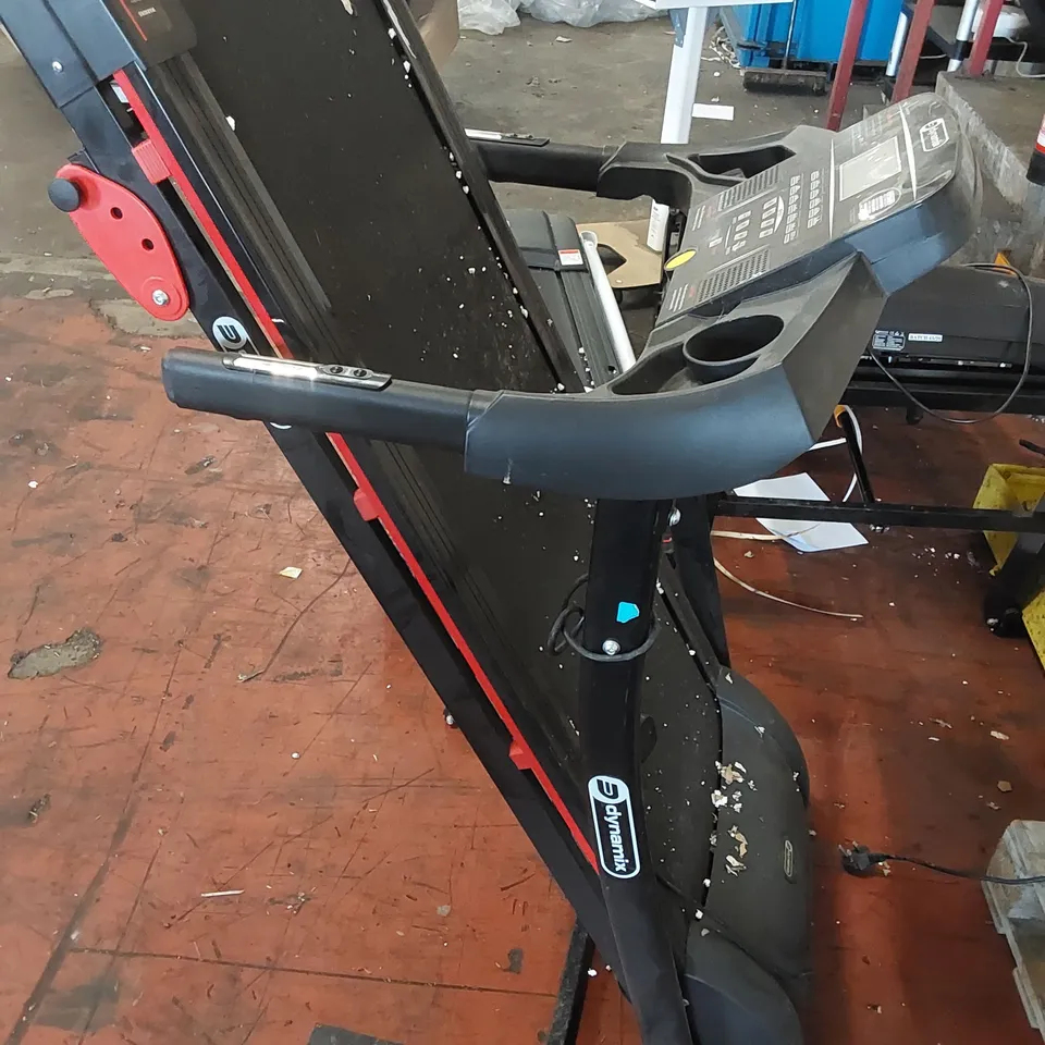 5 X ASSORTED TREADMILLS. BRANDS, CONDITIONS AND MODELS MAY VARY