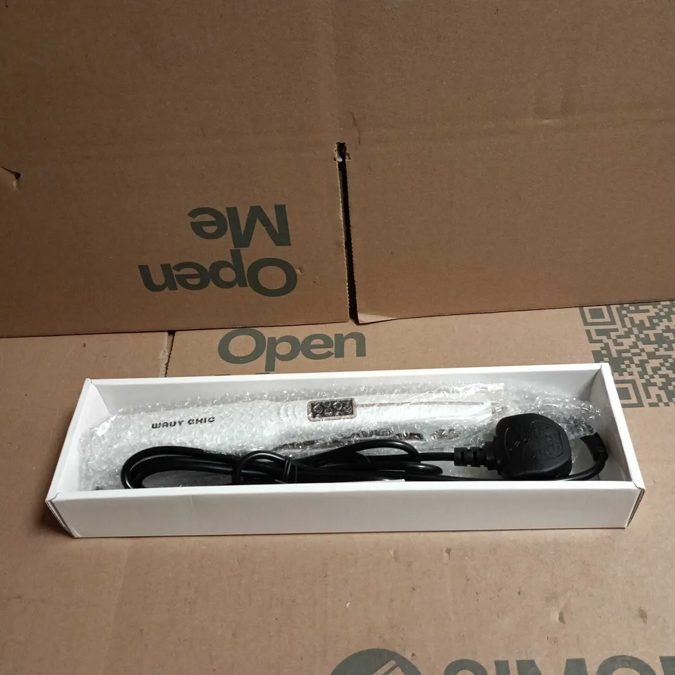 WAVY CHIC PROFESSIONAL HAIR STRAIGHTENER – MODEL V-888