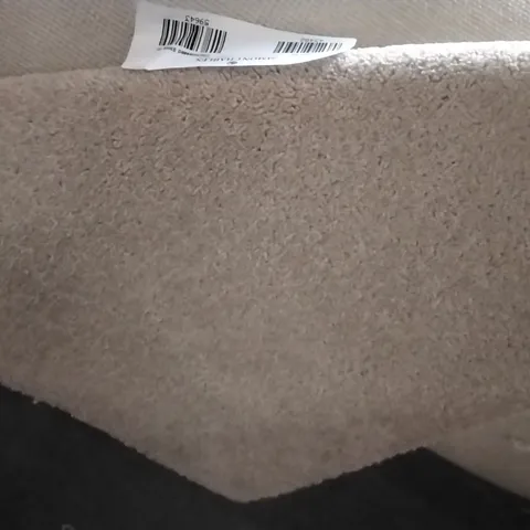 ROLL OF DIMENSION PLAINS 50OZ NATURAL COLOUR CARPET APPROXIMATELY 5M X 12.4M