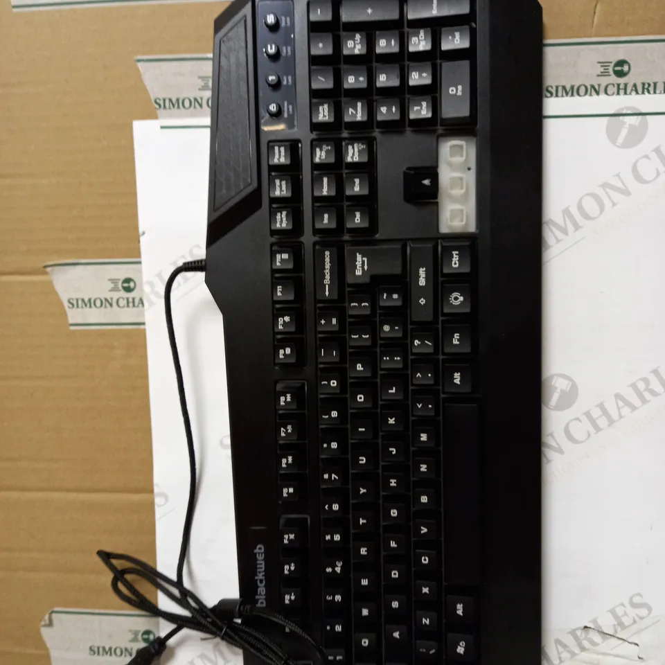 BLACK WEB 4 IN 1 GAMING KIT