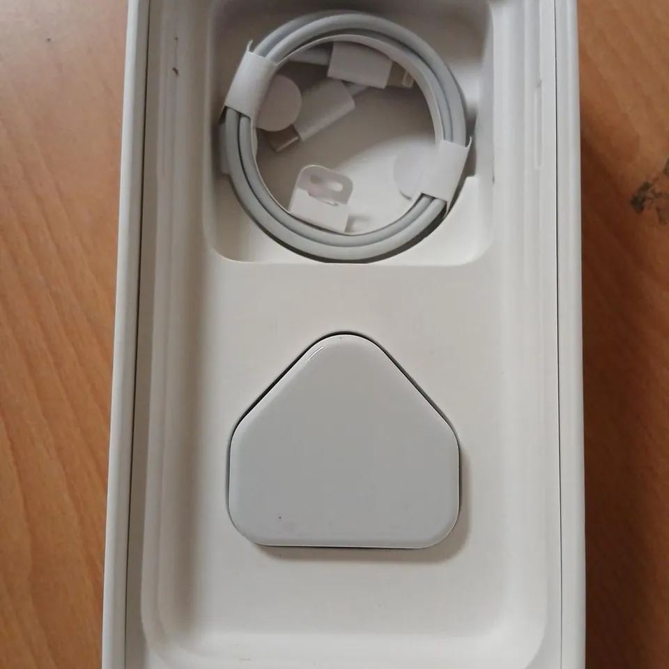 APPLE IPHONE XR 64GB - BLACK (BOXED)