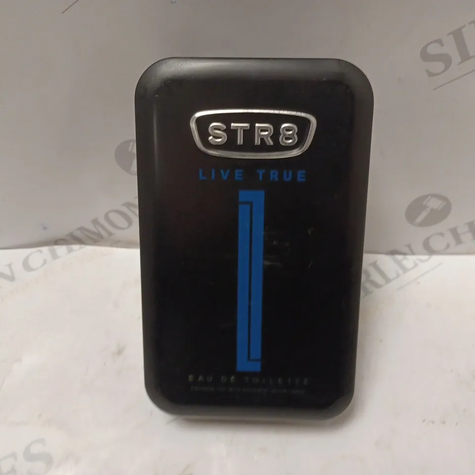 APPROXIMATELY 30 STR8 LIVE TRUE EAU DE TOILETTE (30 x 100ml)