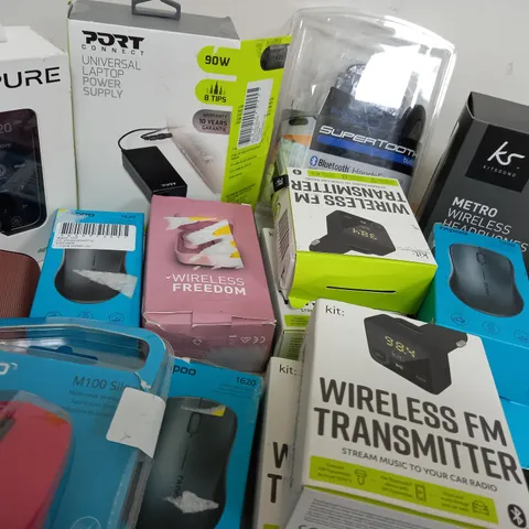 APPRROXIMETELY 15 ASSORTED ELECTRICAL ITEMS INCLUDING KITSOUND HEADPHONES, PURE RADIO AND RAPOO WIRELESS MOUSE