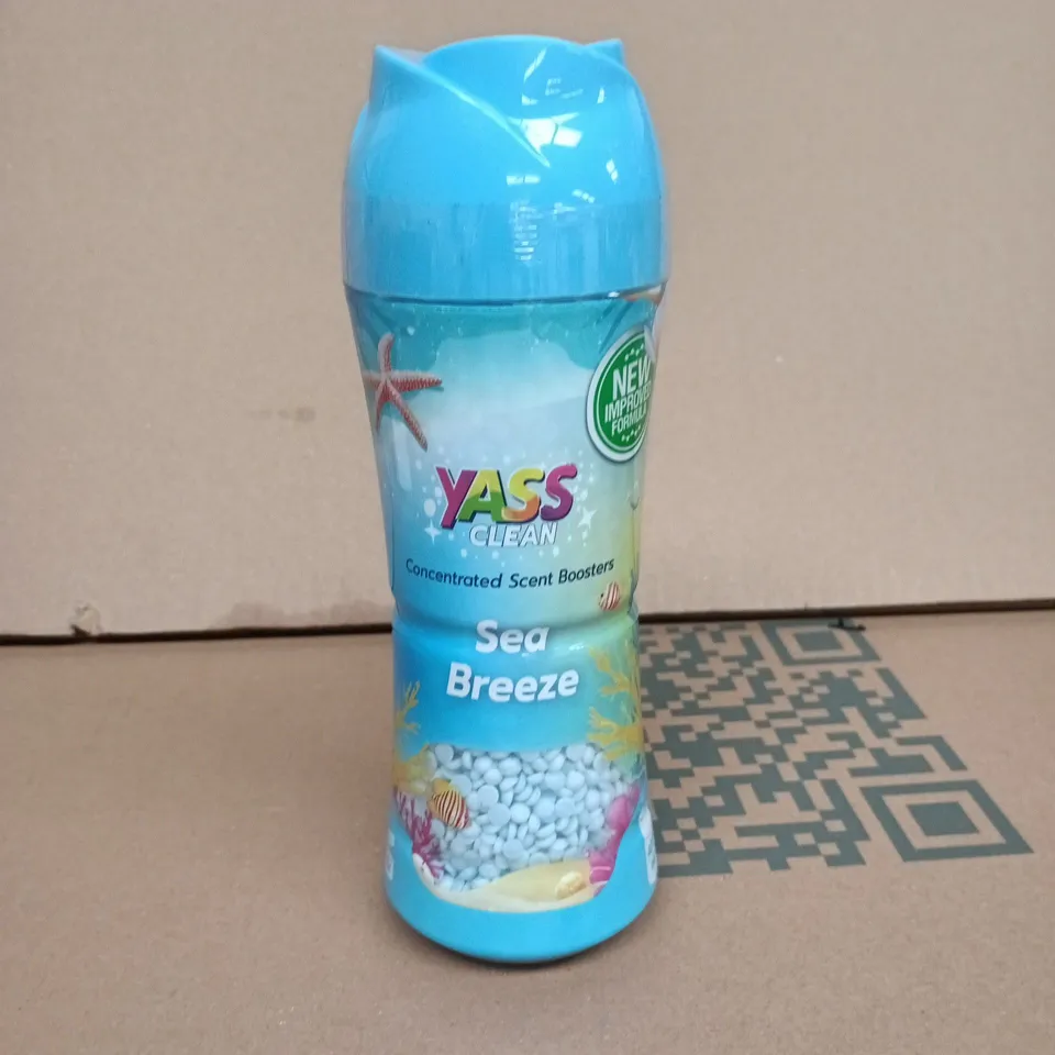 BOX OF APPROXIMATELY 10 ASSORTED GOODS INCLUDING SPACEGOODS FROTHER, YASS CLEAN SCENT BOOSTERS AND COOL TOWEL