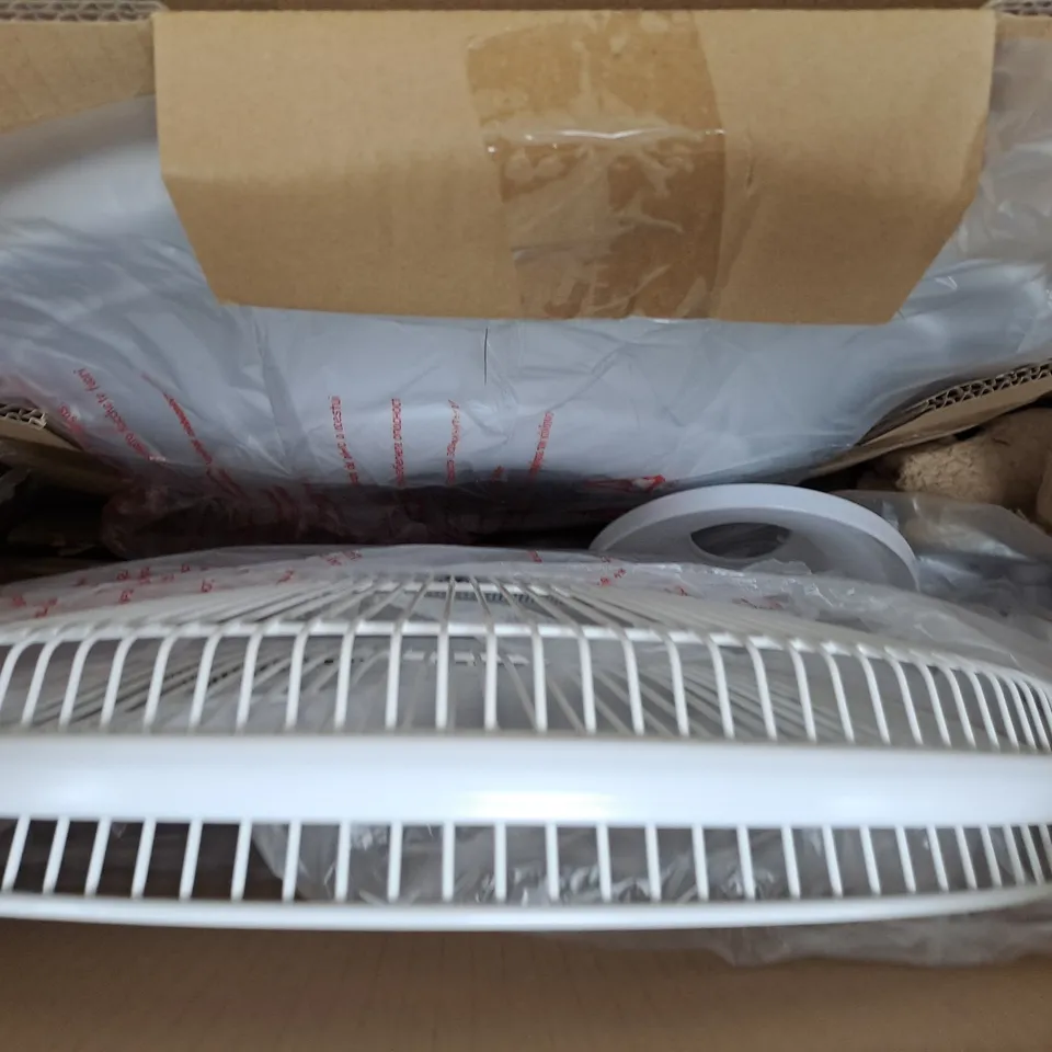 BOXED SWAN FREESTANDING STAND FAN - WHITE 