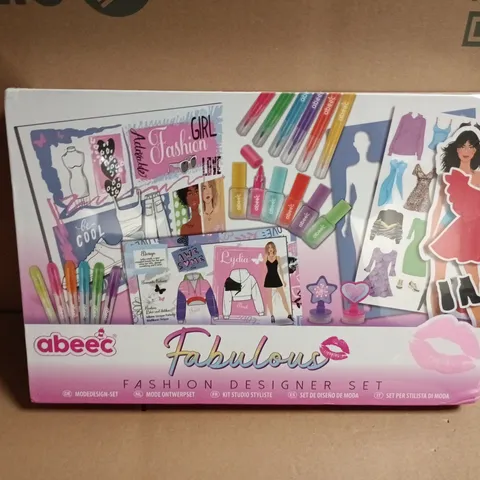 SEALED ABEEC FABULOUS FASHION DESIGNER SET – FASHION DESIGN ACTIVITY KIT FOR KIDS