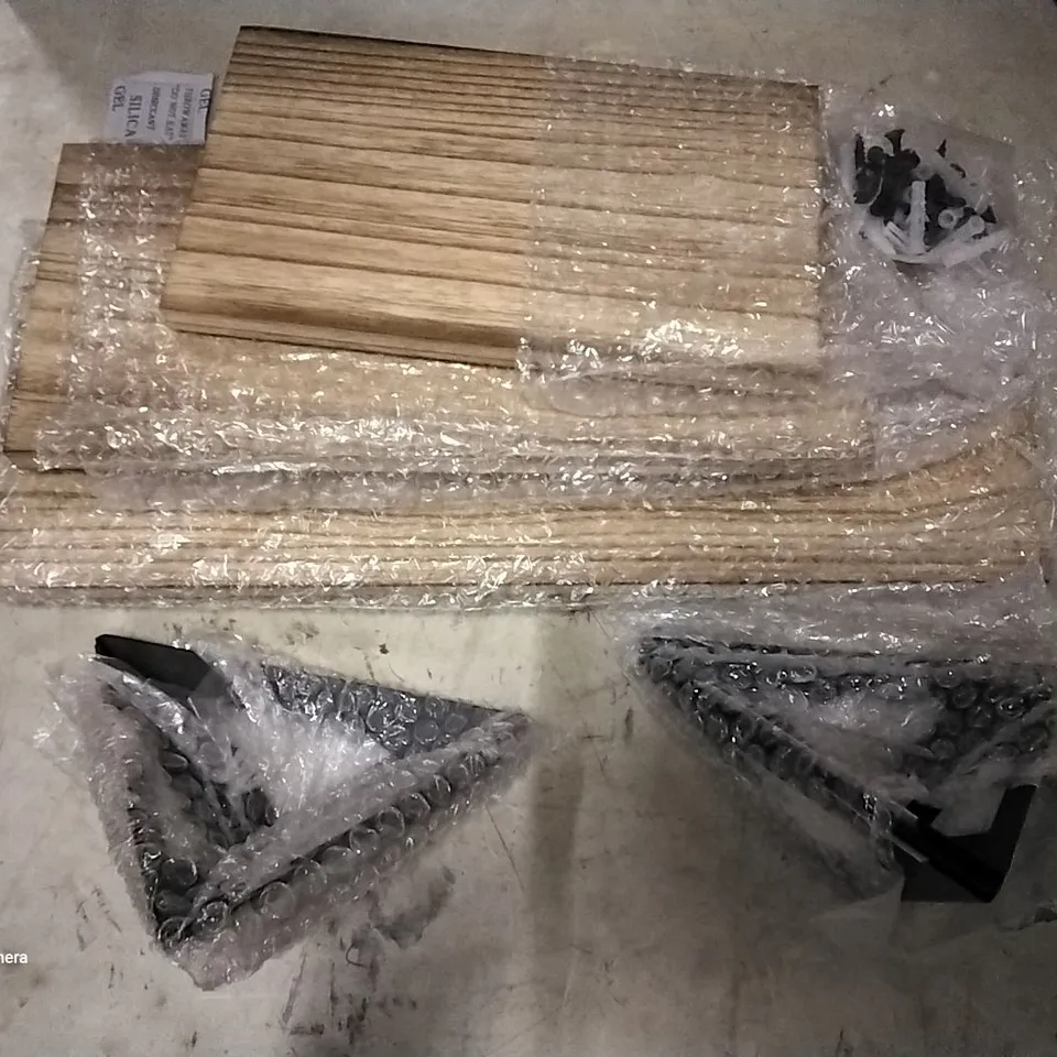 BOXED 3-PIECE FLOATING SHELF 