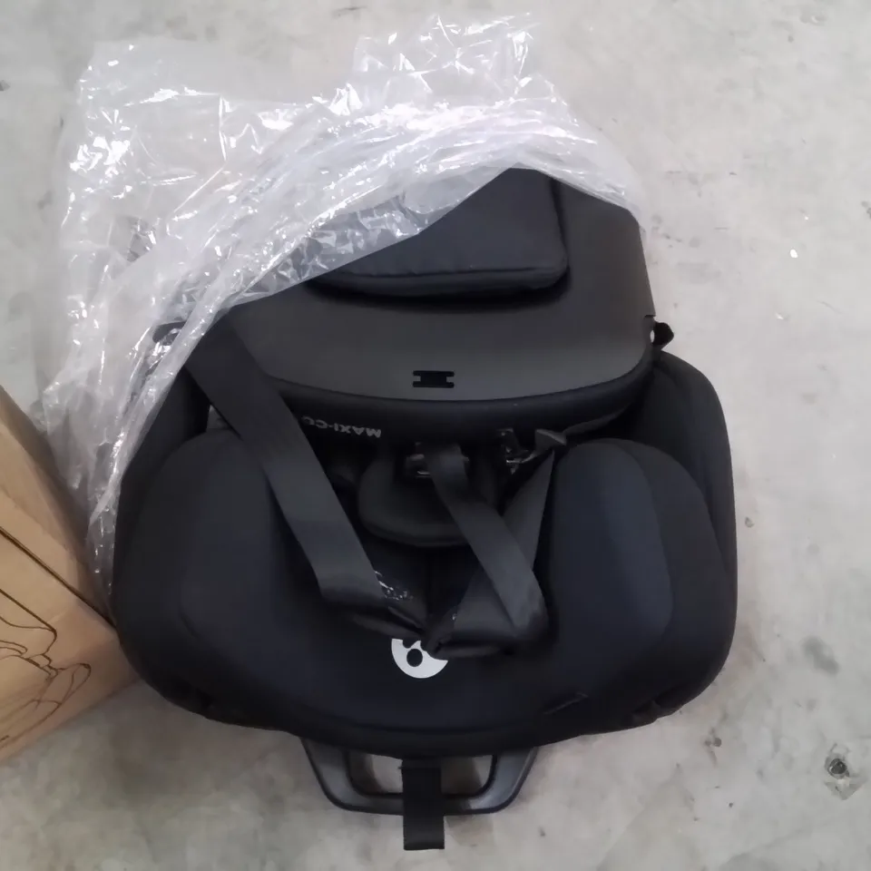 BOXED MAXI-COSI NOMAD PLUS TODDLER CAR SEAT