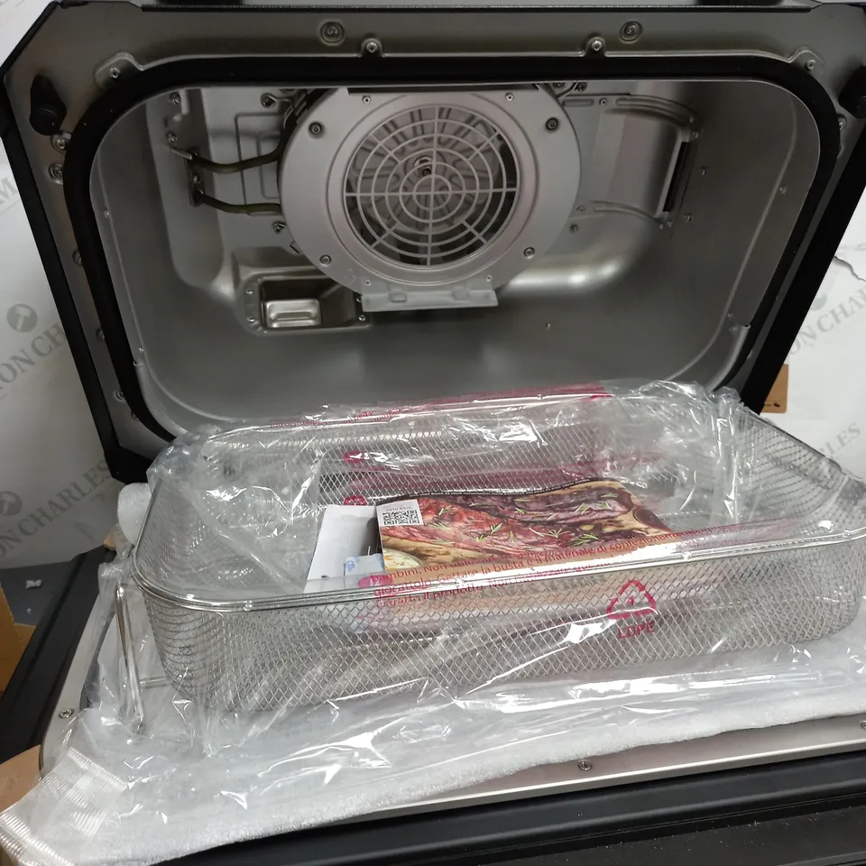 OUTLET NINJA WOODFIRE PRO XL ELECTRIC BBQ GRILL & SMOKER OG850UKQ - COLLECTION ONLY