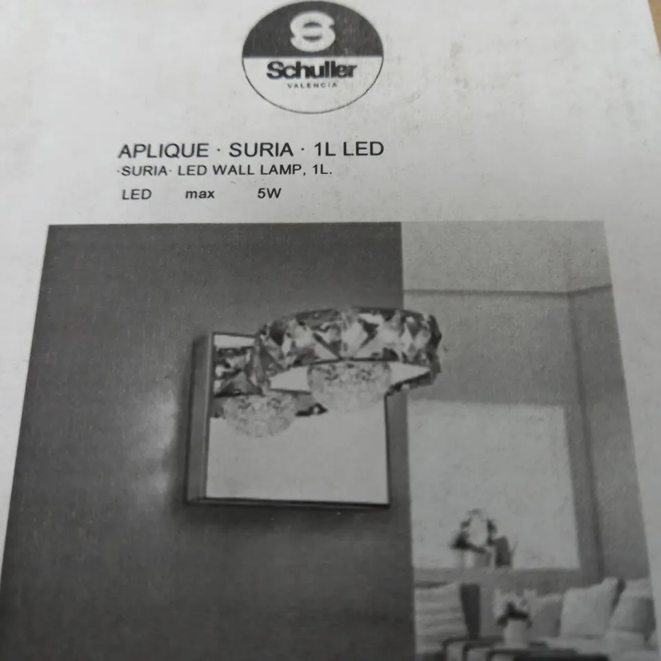 SCHULLER SURIA 1-LIGHT LED WALL LIGHT