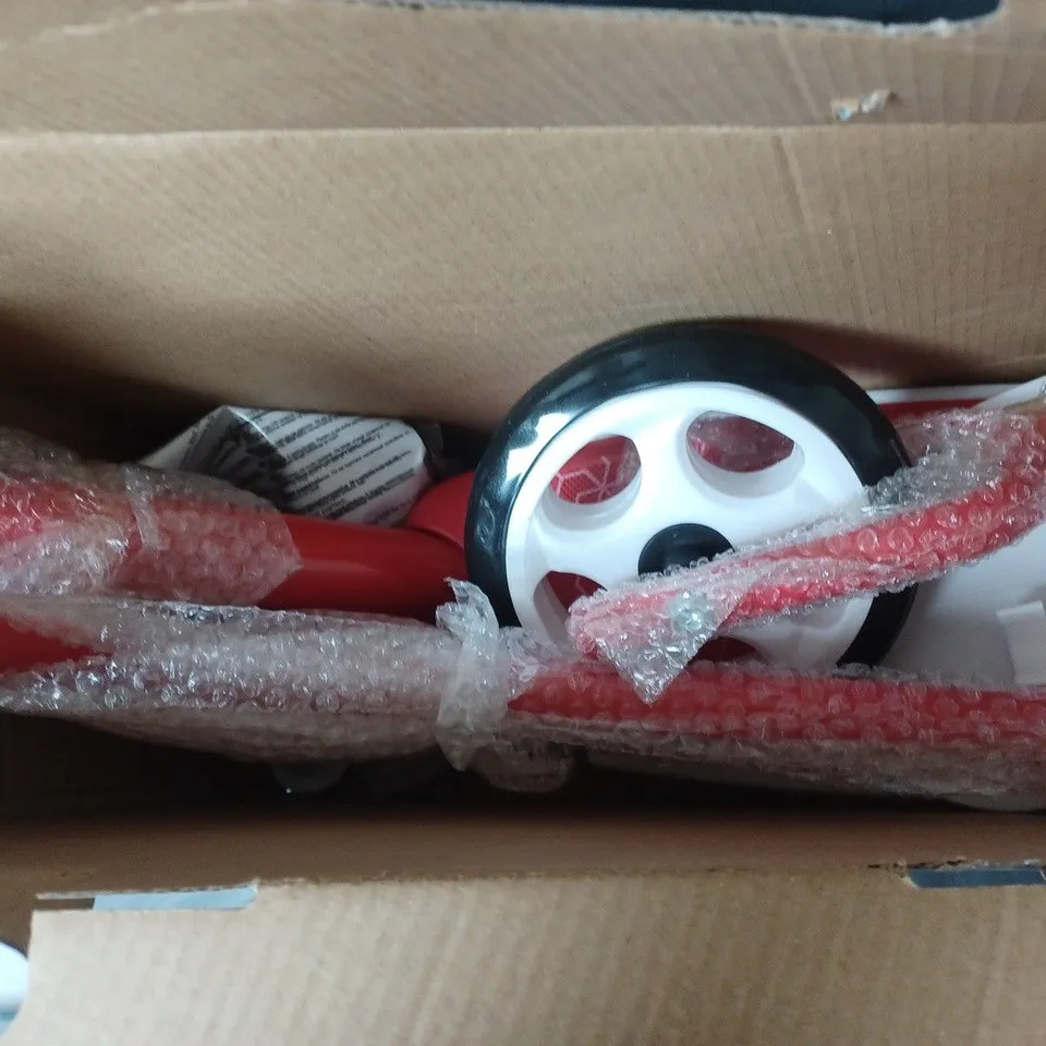 BOXED EVO TRI SCOOTER