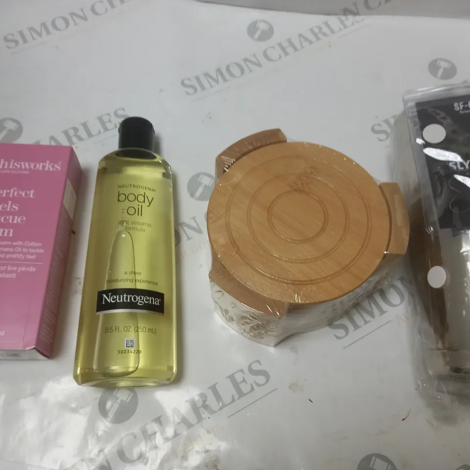BOX OF APPROXIMATELY 30 BEAUTY, HOUSEHOLD AND DECORATIVE PRODUCTS