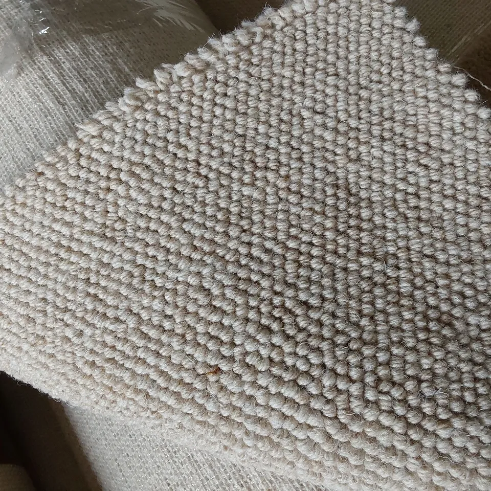 ROLL OF QUALITY BEIGE CARPET APPROXIMATELY 4M × 4.27M