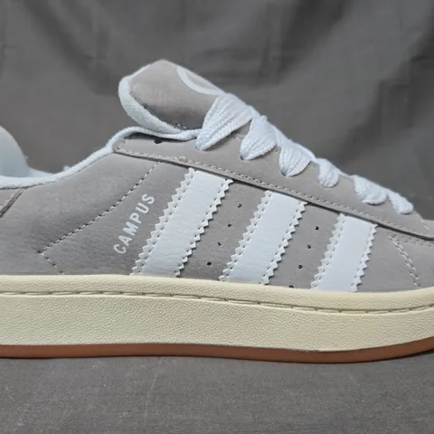 BOXED PAIR OF ADIDAS CAMPUS 00S SHOES IN GREY/WHITE UK SIZE 6