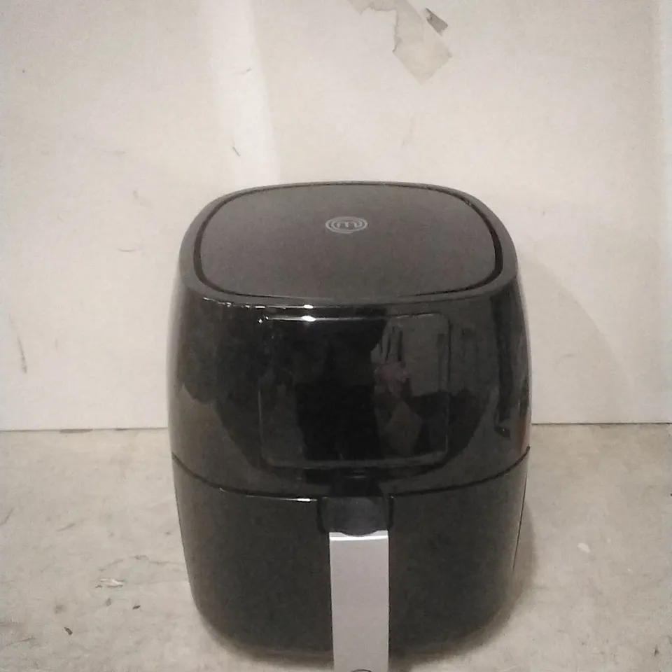 (USED) BOXED MASTERCHEF 4.5L DIGITAL AIR FRYER 